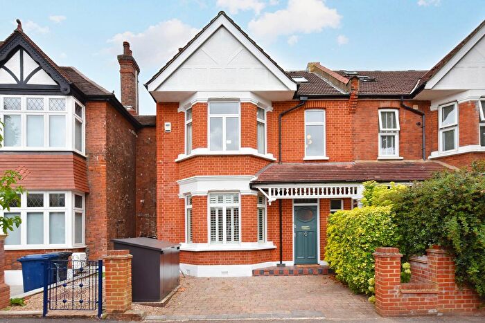 5 Bedroom Semi-Detached House For Sale In Hart Grove, London, W5