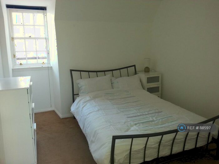 1 Bedroom Flat To Rent In High Street, Dunbar, EH42