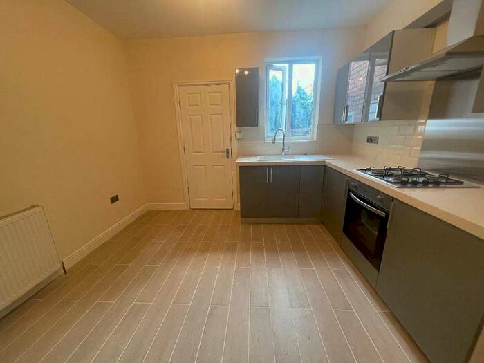 3 Bedroom Terraced House To Rent In Northfield Road, Harborne, Birmingham, West Midlands, B17