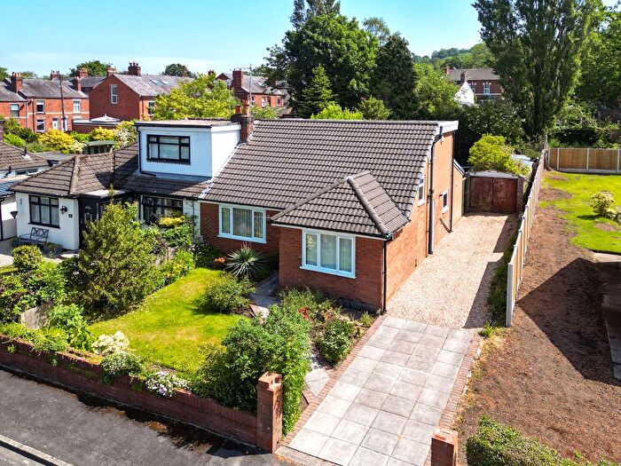 3 Bedroom Semi-Detached House For Sale In Beechfield, Hilldale, WN8
