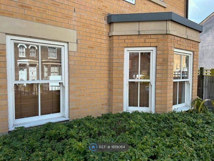 1 Bedroom Flat To Rent In Bedford Street, Ipswich, IP1