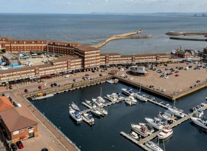 2 Bedroom Flat To Rent In Navigation Point, Hartlepool, TS24