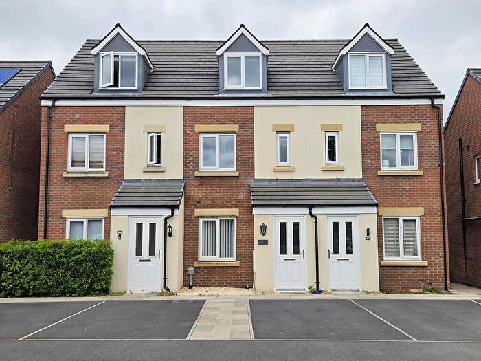 3 Bedroom Town House To Rent In Chaffinch Road, Buckshaw Village, PR7