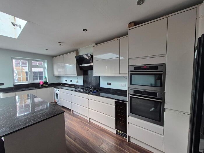 3 Bedroom Semi-Detached House To Rent In Capel Gardens, Ilford, IG3