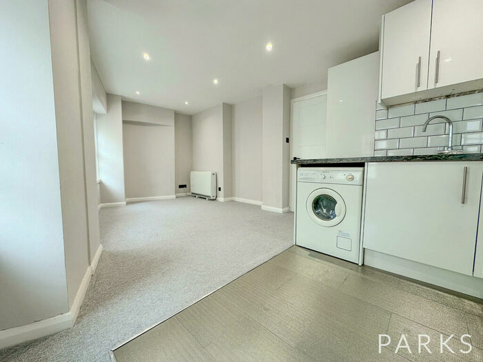 2 Bedroom Flat To Rent In Bartholomews, Brighton, BN1
