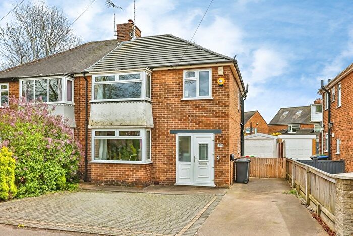 3 Bedroom Semi-Detached House For Sale In Papplewick Lane, Hucknall, Nottingham, Nottinghamshire, NG15