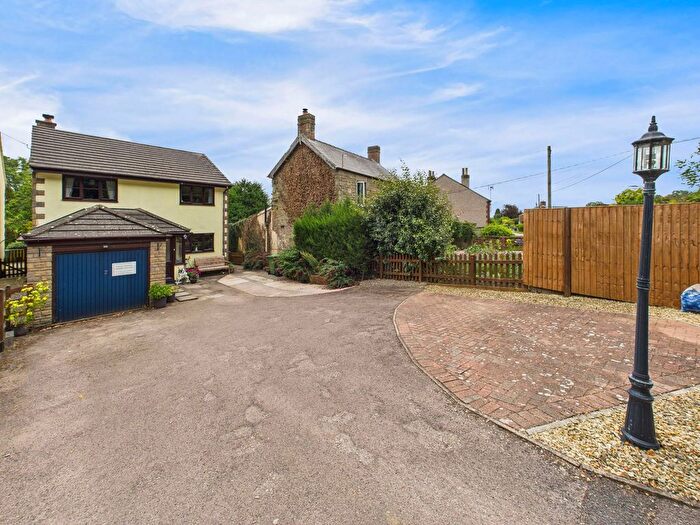4 Bedroom Detached House For Sale In Oakwood Road, Sling, Coleford, GL16