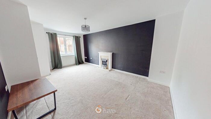 3 Bedroom End Of Terrace House For Sale In The Potteries, New Rossington, Doncaster, DN11