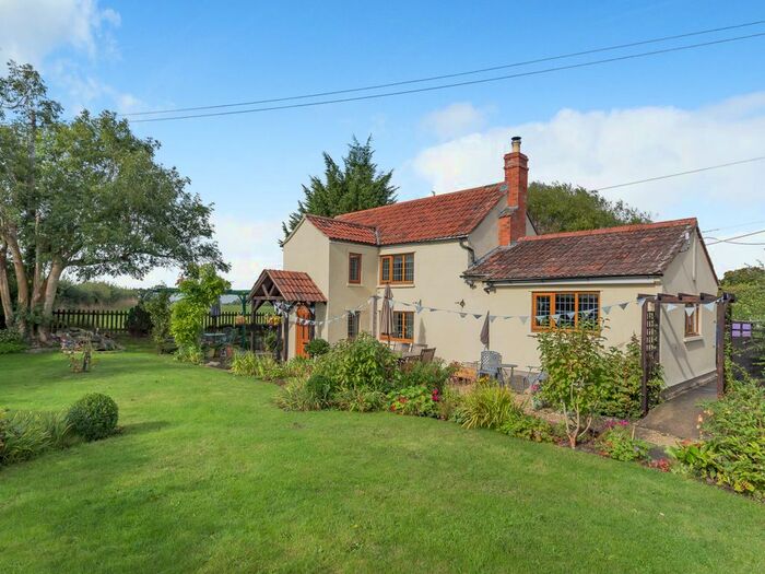 3 Bedroom Detached House For Sale In Stone Lane, East Pennard, Shepton Mallet, Somerset, BA4