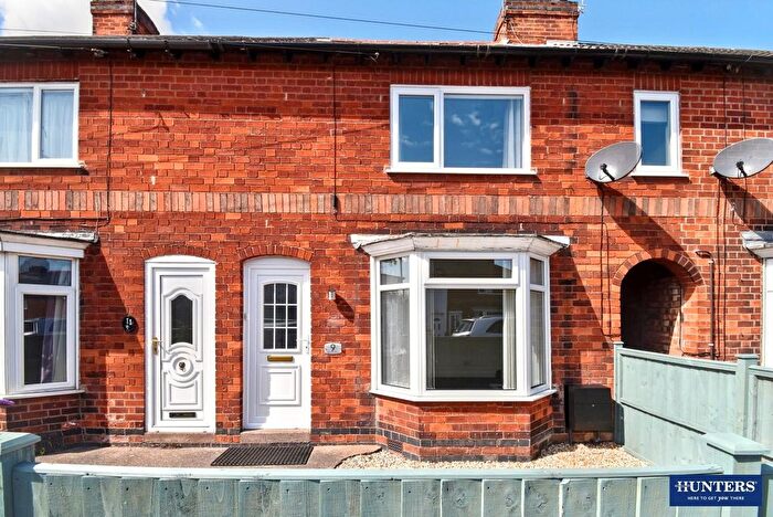 2 Bedroom Terraced House To Rent In Lansdowne Grove, Wigston, LE18
