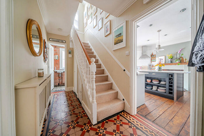 3 Bedroom Detached House For Sale In Reading Road, Streatley, Reading, Berkshire, RG8