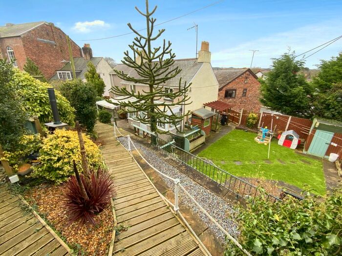 4 Bedroom Detached House For Sale In Hillside, St. Asaph, LL17