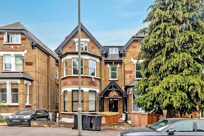 1 Bedroom Flat For Sale In Crystal Palace Park Road, London, SE26