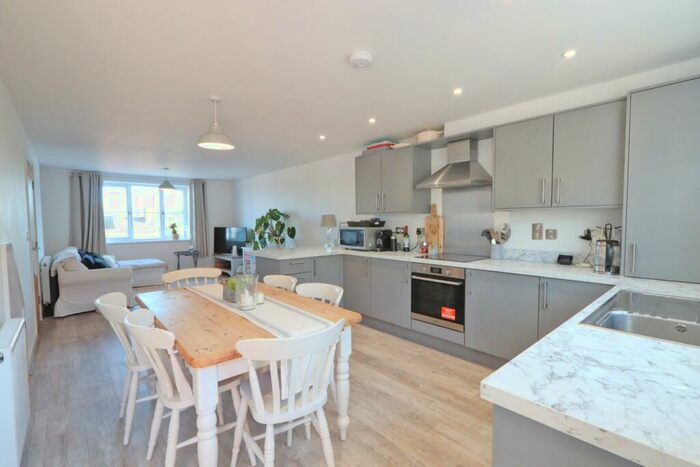 3 Bedroom House To Rent In Legion View, Long Ashton, Bristol, BS41