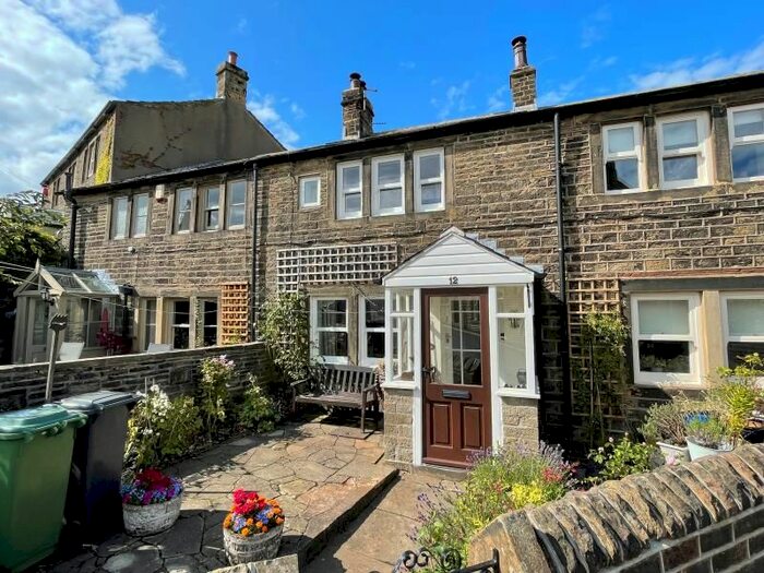 2 Bedroom Cottage To Rent In The Village, Holme, Holmfirth, HD9