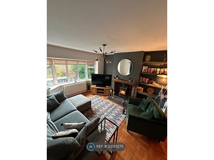 3 Bedroom Semi-Detached House To Rent In London Road, Buxton, SK17