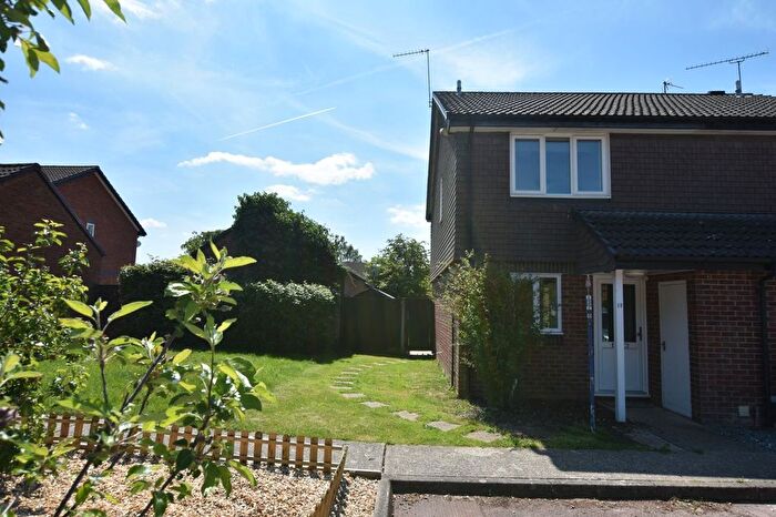 2 Bedroom Terraced House To Rent In Wythemede, Binfield, RG42