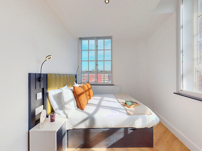 1 Bedroom Apartment To Rent In Apt, Live Oasis Eastgate #, LS2