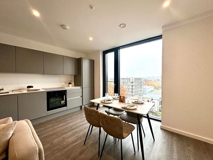 2 Bedroom Apartment For Sale In Uptown, Graphene Building Manchester, M3