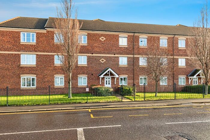 2 Bedroom Flat For Sale In Rockingham Court, Middlesbrough, TS5
