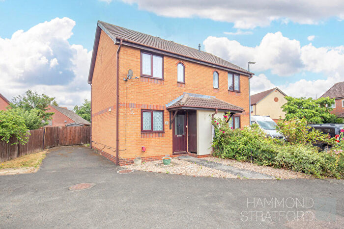 2 Bedroom Semi-Detached House For Sale In Worcester Way, Attleborough, NR17