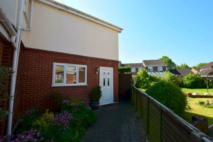2 Bedroom House To Rent In Primley Lane, Sheering, CM22