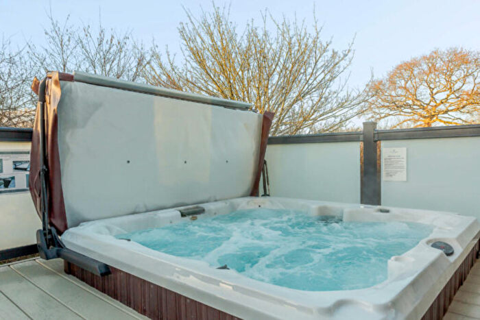 2 Bedroom Lodge For Sale In Tingdene Country With Hot Tub (), Keswick Reach Lodge Retreat, Bewaldeth, Cockermouth, Cumbria, CA13