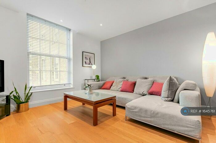 2 Bedroom Flat To Rent In Princess Park Manor East Wing, London, N11