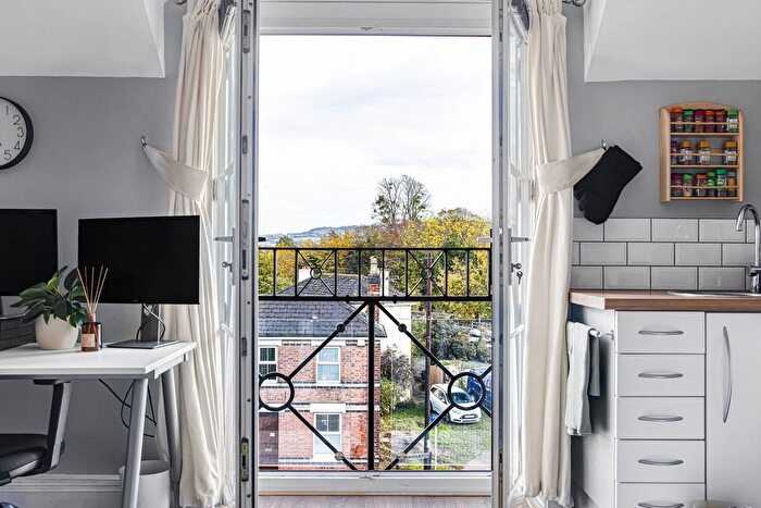 1 Bedroom Flat For Sale In Church Road, St. Marks, Cheltenham, GL51