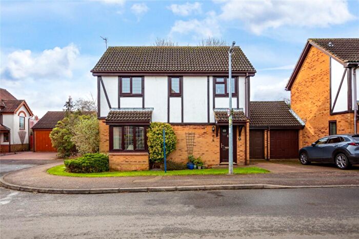 3 Bedroom Detached House For Sale In Frenchmans Close, Toddington, Bedfordshire, LU5