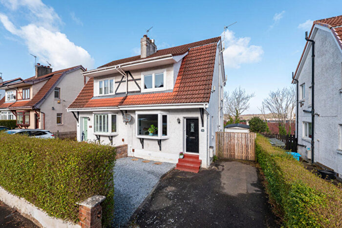 2 Bedroom Semi-Detached House For Sale In Crosslees Drive, Thornliebank, G46