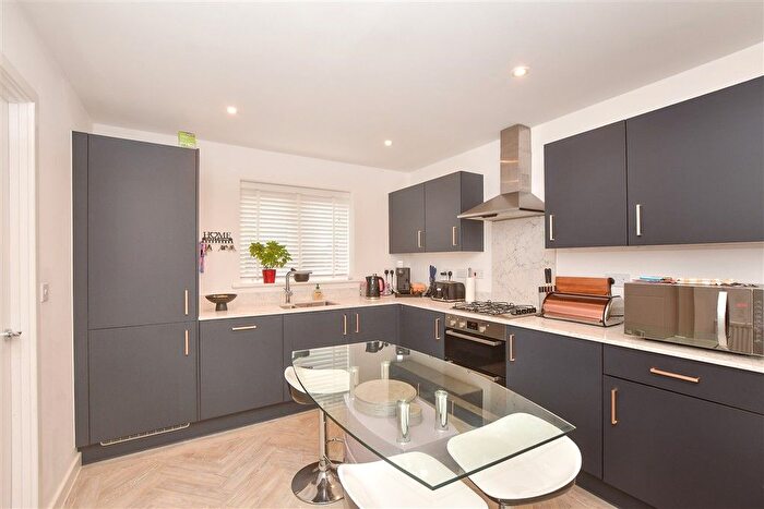 4 Bedroom Detached House For Sale In Swift Avenue, Finberry, Ashford, Kent, TN25