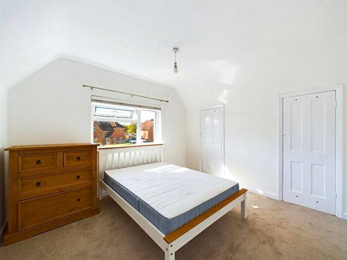 3 Bedroom Semi Detached House To Rent In Dovercourt Road, BS7