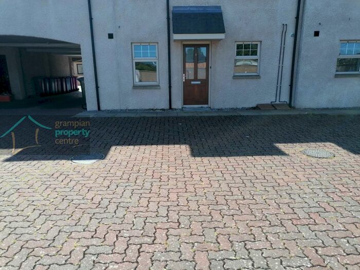 2 Bedroom Flat To Rent In Flat, North Street, New Elgin, Elgin, Morayshire, IV30