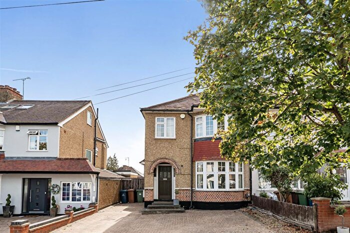3 Bedroom Semi-Detached House For Sale In Mount Drive, Harrow, HA2