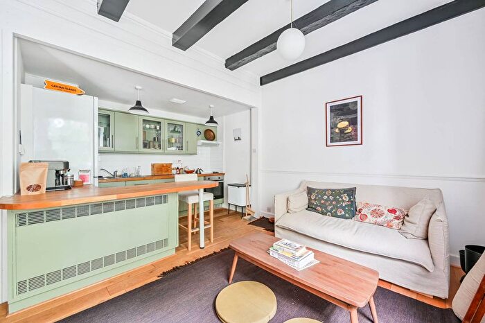 1 Bedroom Studio To Rent In Foreshore, Deptford, London, SE8