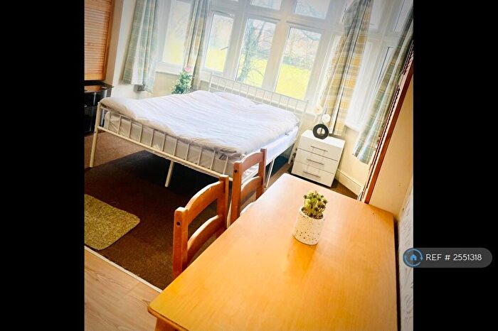 1 Bedroom Flat To Rent In Brantwood Road, Luton, LU1