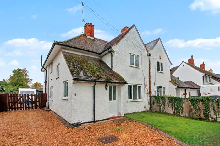 4 Bedroom Semi-Detached House For Sale In High Street, Hinxworth, Baldock, SG7