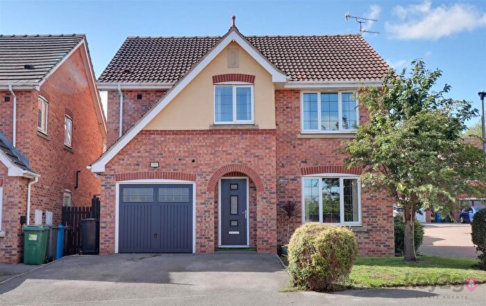 4 Bedroom Detached House For Sale In Morton Gardens, Halfway, Sheffield, S20