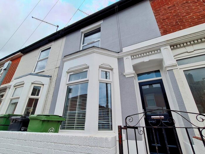 2 Bedroom House To Rent In Percy Road, Southsea, PO4