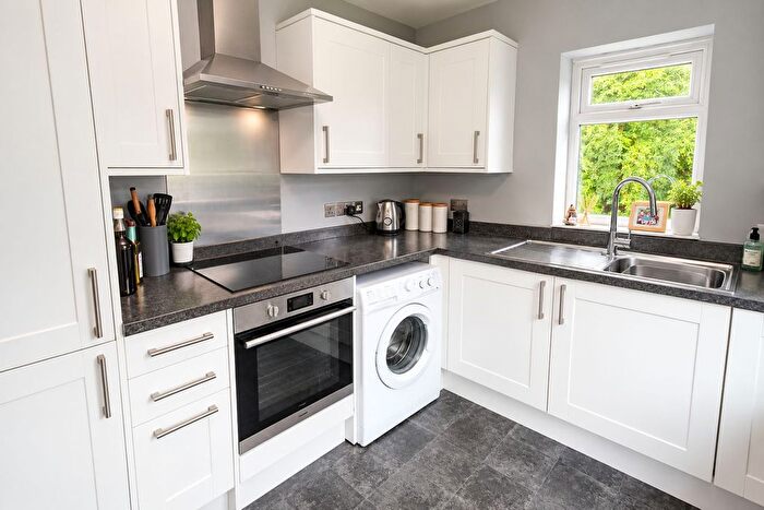 2 Bedroom Maisonette To Rent In Moor Lane, Staines-Upon-Thames, TW18