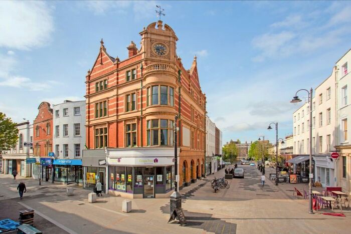 1 Bedroom Flat To Rent In Cambray Place Cheltenham, GL50