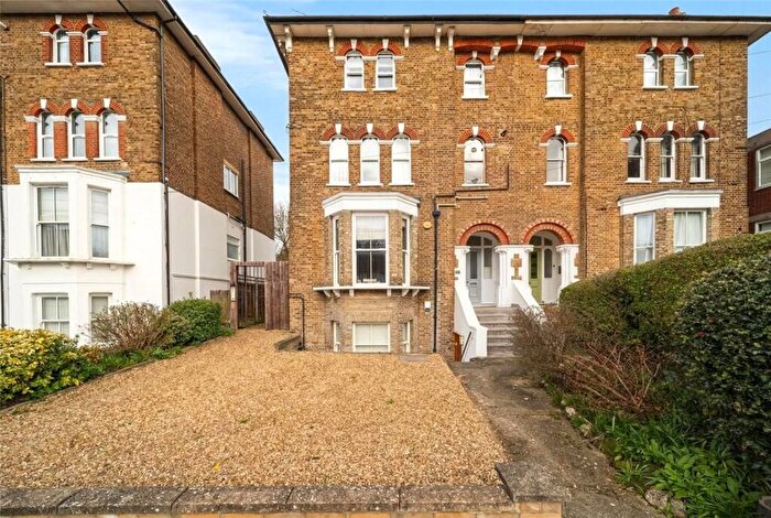 1 Bedroom Apartment For Sale In Bromley Grove, Bromley, BR2