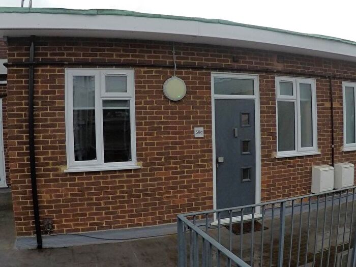 2 Bedroom Flat To Rent In Town Centre, Hatfield, Hertfordshire, AL10