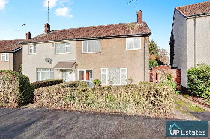 3 Bedroom Semi Detached House For Sale In Robin Hood Road, Coventry, CV3