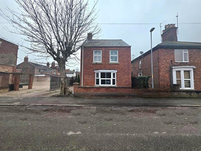 3 Bedroom Detached House For Sale In Henrietta Street, Spalding, PE11