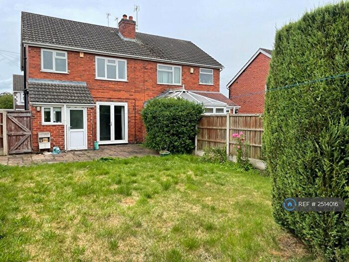 3 Bedroom Semi-Detached House To Rent In Devonshire Drive, Derby, DE3