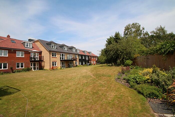 2 Bedroom Flat For Sale In Smallhythe Road, Caxton Lodge, TN30