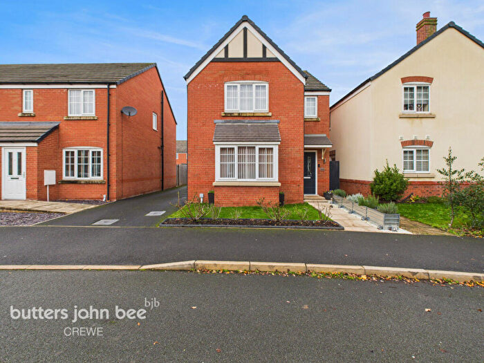 3 Bedroom Detached House For Sale In Rosemary Drive, Crewe, CW2
