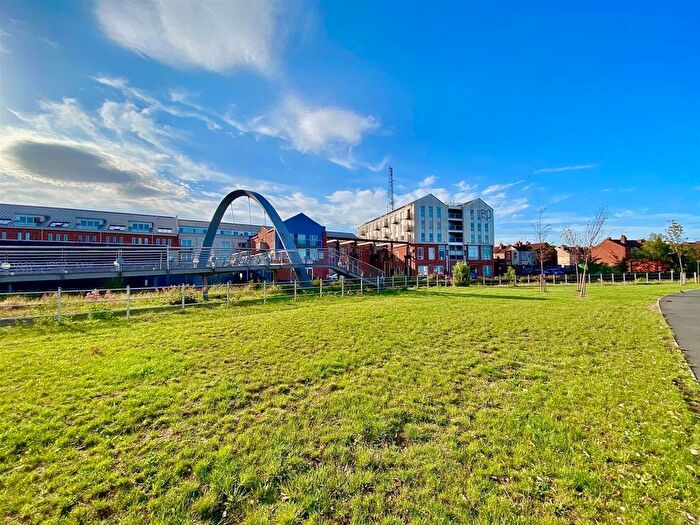 2 Bedroom Flat To Rent In Corporation House, City Wharf, Coventry, CV1
